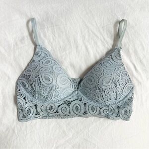 light blue bra🤍
